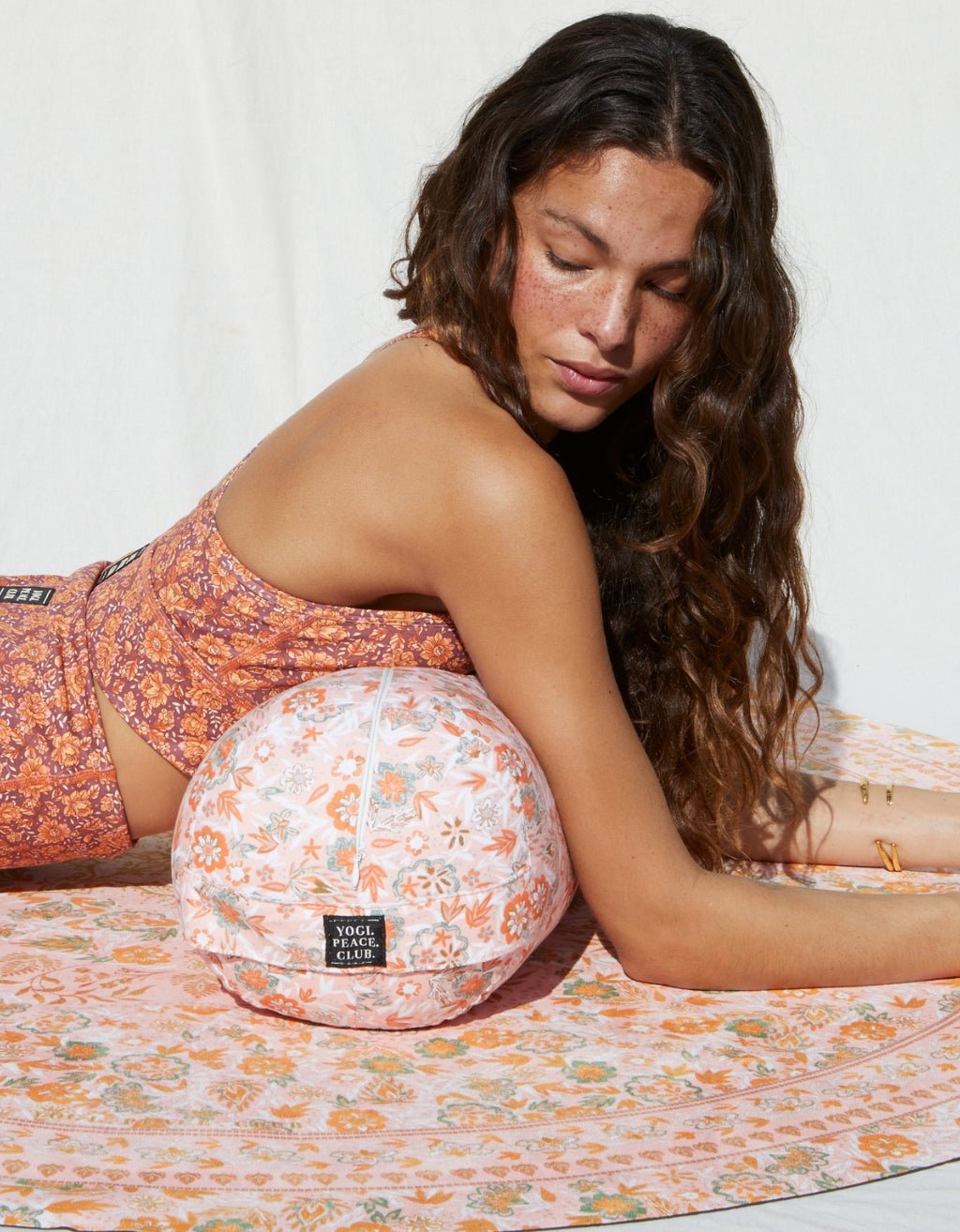 Bolster + Meditation Pack - Salty Peach - Yogi Peace Club - YOGA PACK